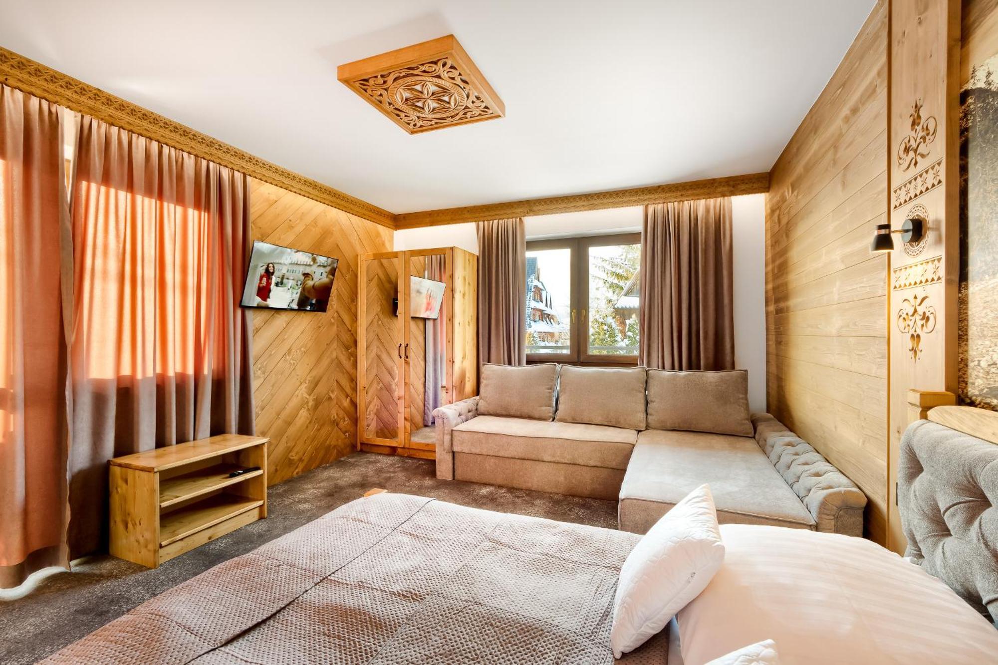 Kamila Z Jacuzzi Zakopane