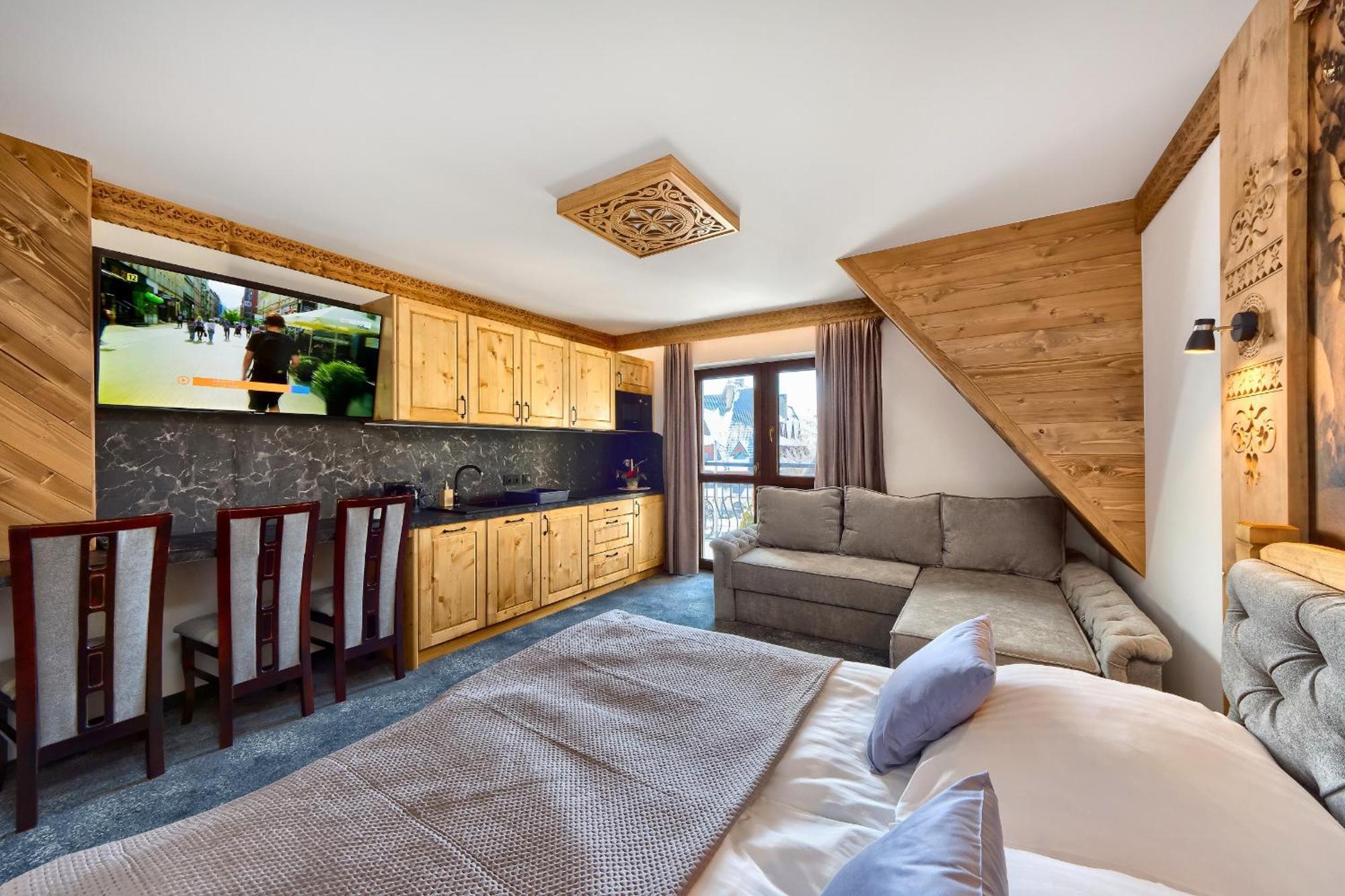 Kamila Z Jacuzzi Apartment *